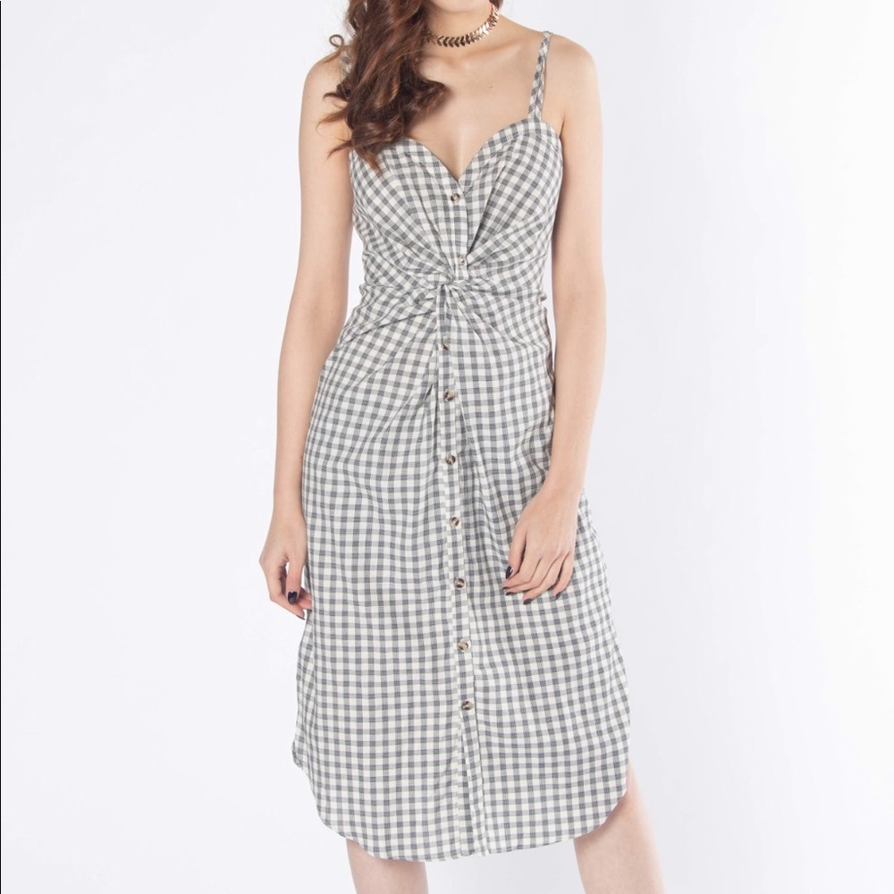 Grey Checkered Sleeveless Drape Front Tunic Dress
